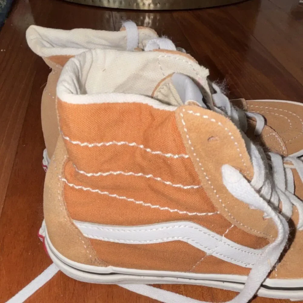 VANS Sk8-Hi Tan & White Canvas Suede High Top Lace-Up Sneakers Men’s - Picture 3 of 10